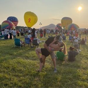 Meet your Posher, Becca